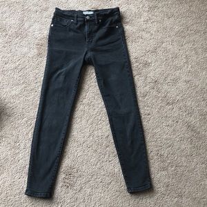Gently used Madewell high rise faded black denim28